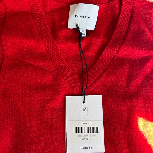 NEW Reformation Reese Cashmere Tank in Scarlet | NWT | Size S - Picture 4 of 8